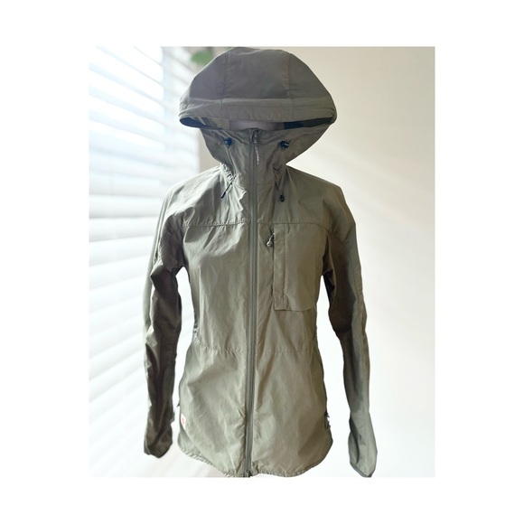 Fjallraven Olive Green Hooded Windbreaker - Picture 3 of 7